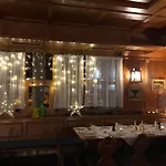 Feyrer Hotel 3*