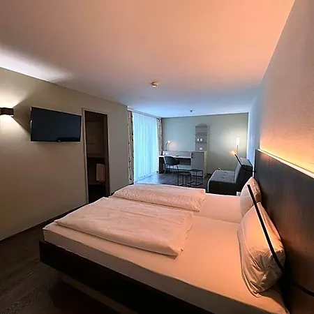 Feyrer Hotel