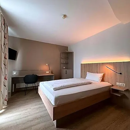 Feyrer Hotel